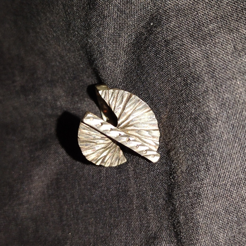 Vintage Sterling silver spiral fan